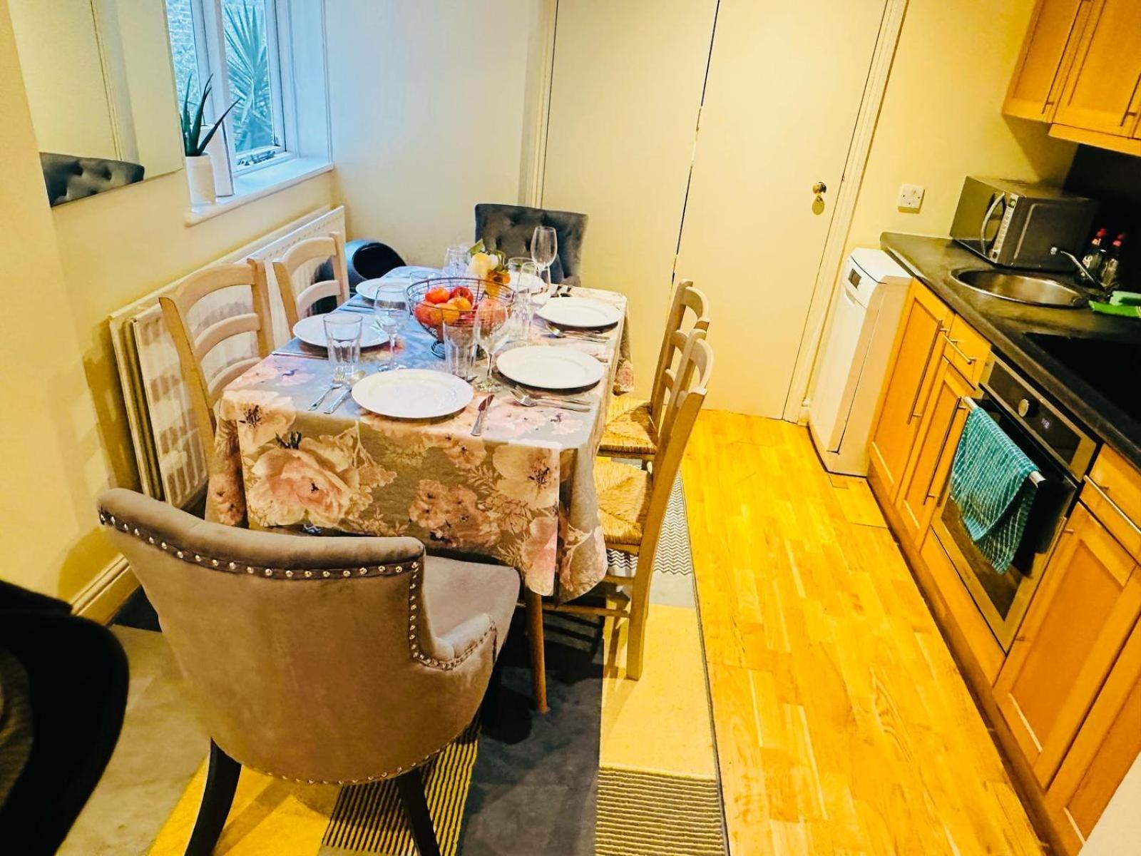 Lovely Apartments Around Kensington And Chelsea Locations W8 Sw5 Sw3 Sw10 By Ricky & Giustina ลอนดอน ภายนอก รูปภาพ