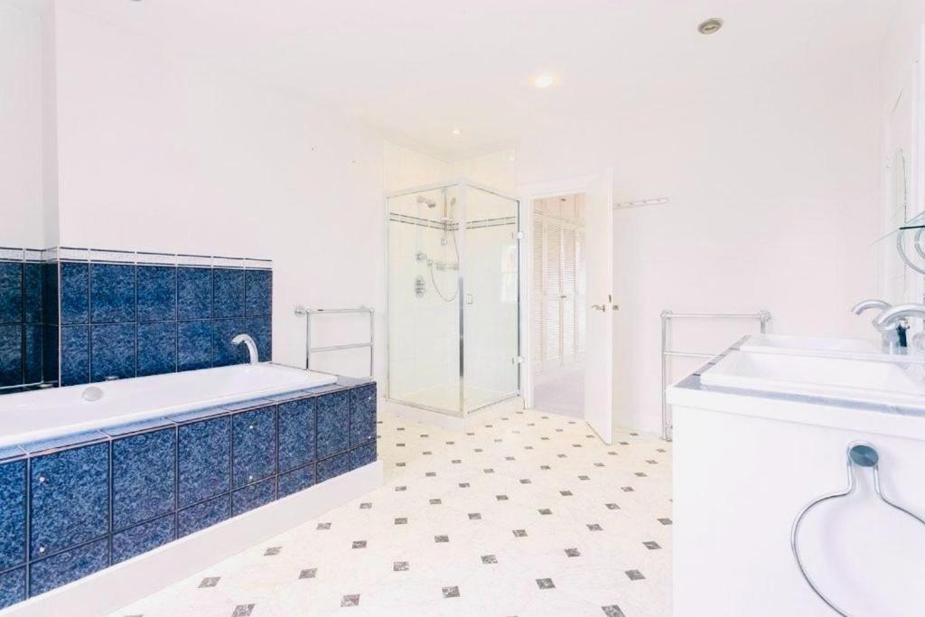Lovely Apartments Around Kensington And Chelsea Locations W8 Sw5 Sw3 Sw10 By Ricky & Giustina ลอนดอน ภายนอก รูปภาพ